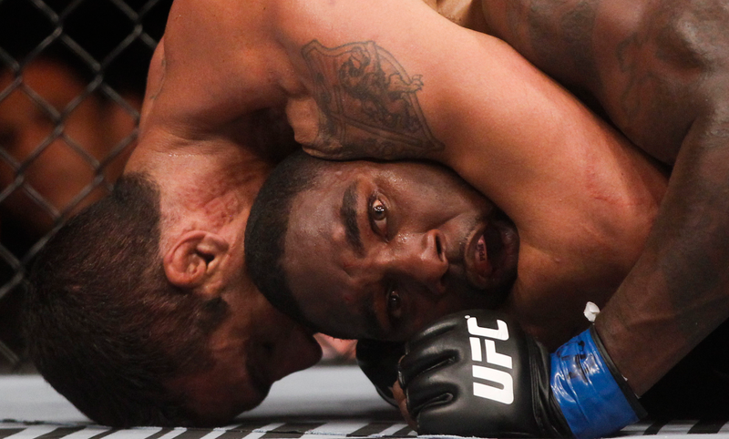Illustration for article titled A Sketchy Drug Test Didn’t Stop Vitor Belfort From Fighting At UFC 152